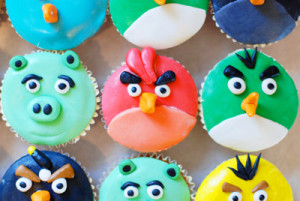 angry_birds_cupcakes